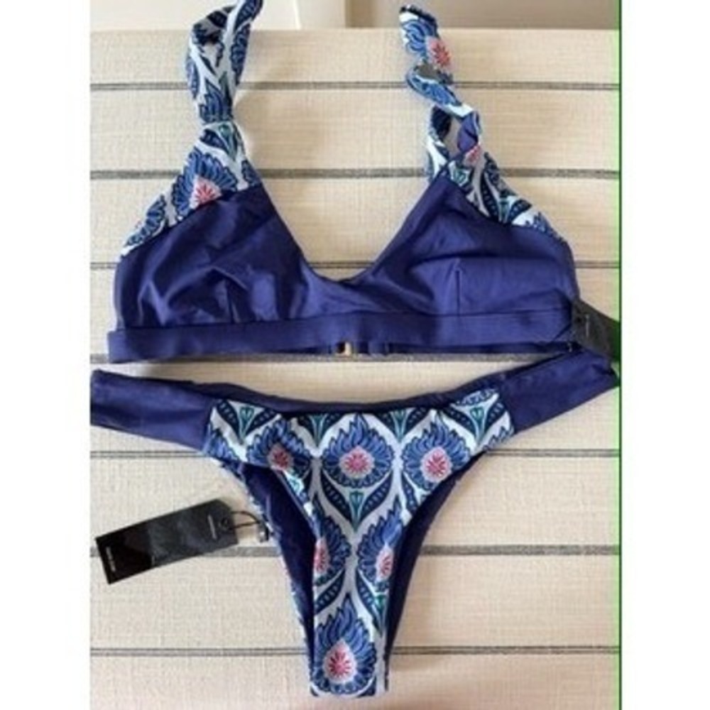 Tavik Swimwear Womens Blue Floral Geometric Bikini Set Two Piece Swimsuit‎ NWT L